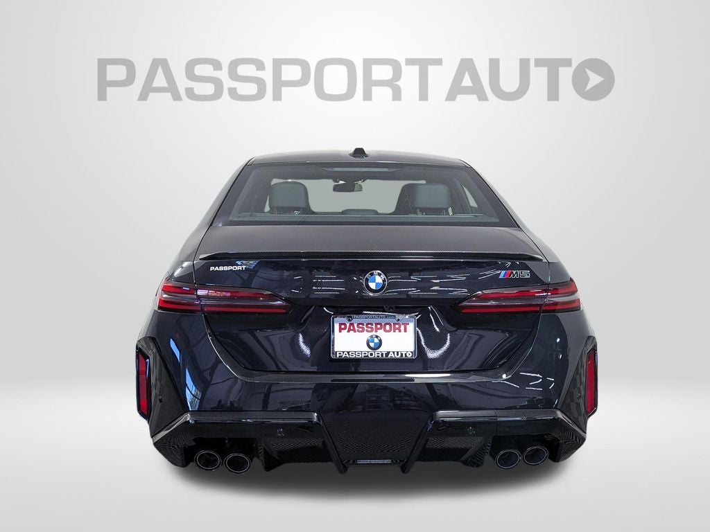 2027 BMW M5 Base