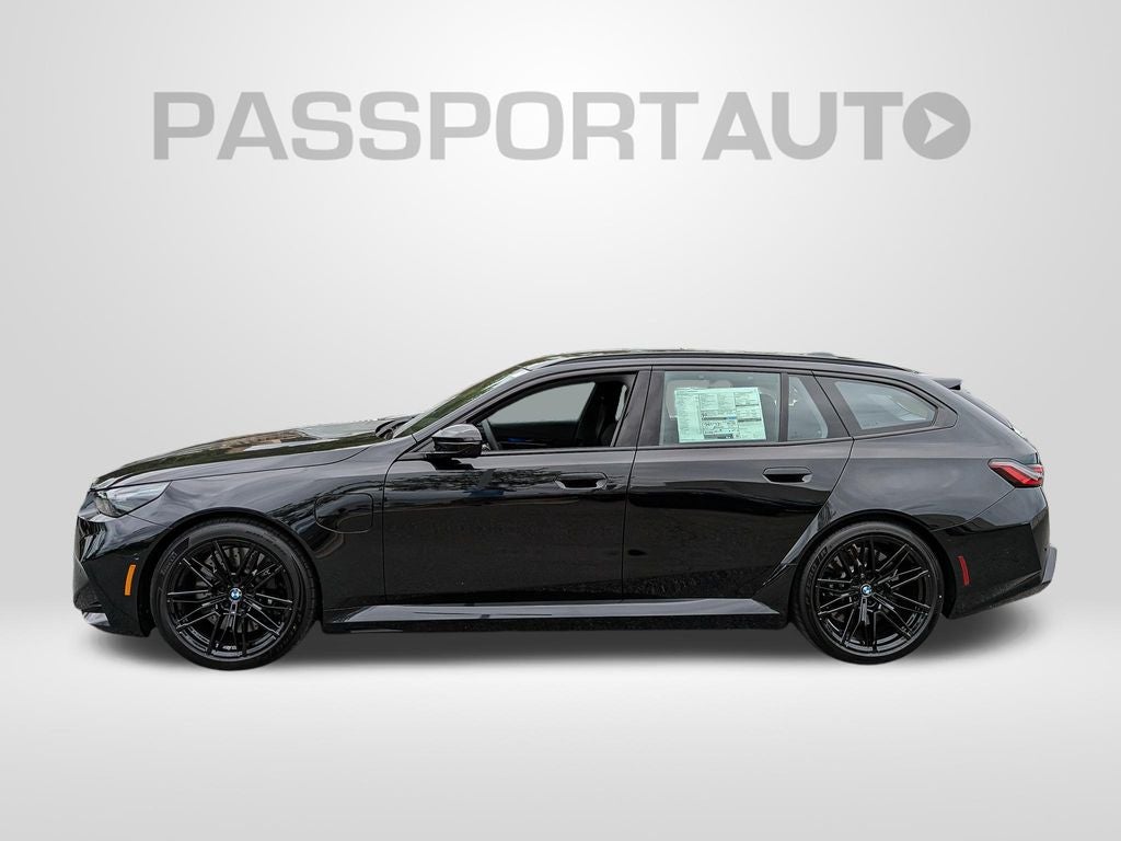 2027 BMW M5 Base
