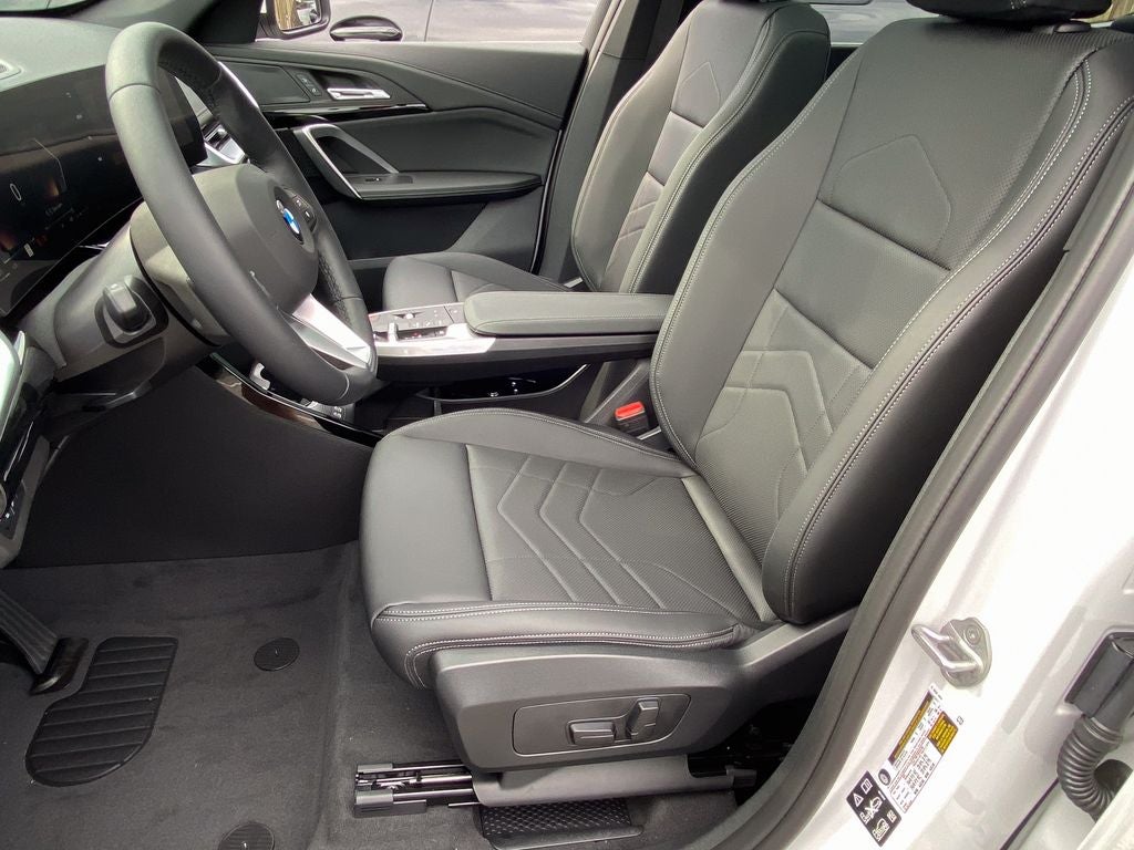 2027 BMW X1 xDrive28i