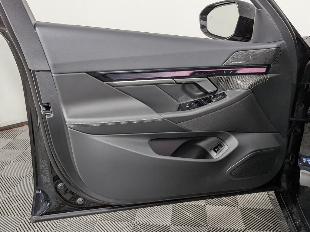 2026 BMW i5 xDrive40