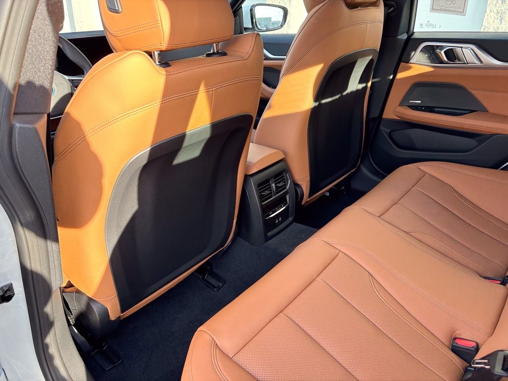 2026 BMW i4 xDrive40