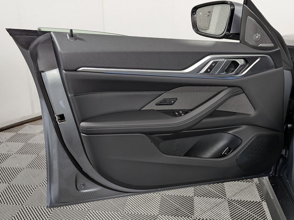 2026 BMW i4 xDrive40