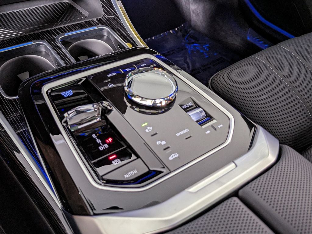 2026 BMW i7 60 - Photo 44