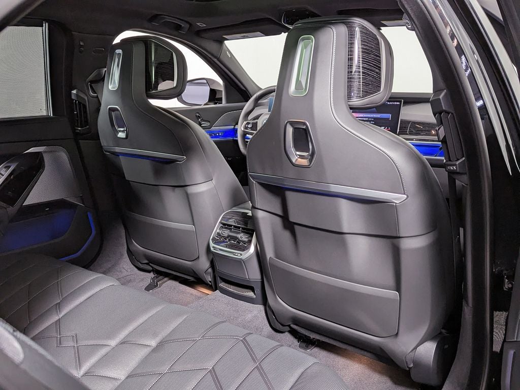 2026 BMW i7 60 - Photo 47