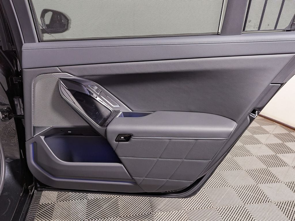 2026 BMW i7 60 - Photo 48
