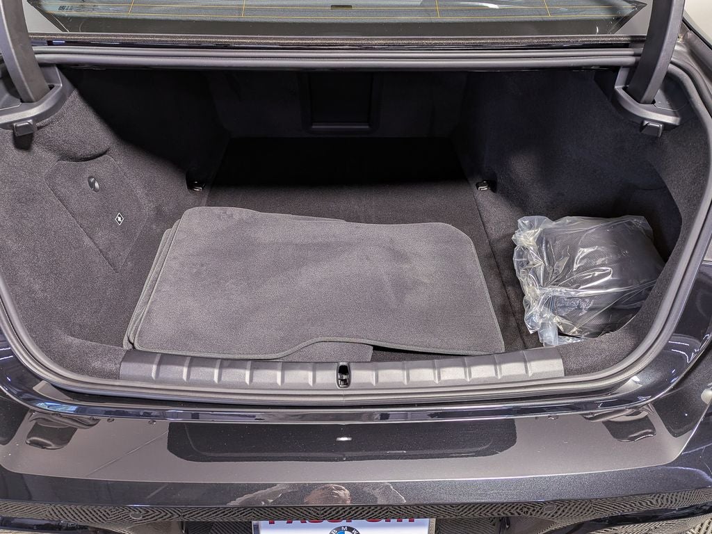2026 BMW i7 60 - Photo 56