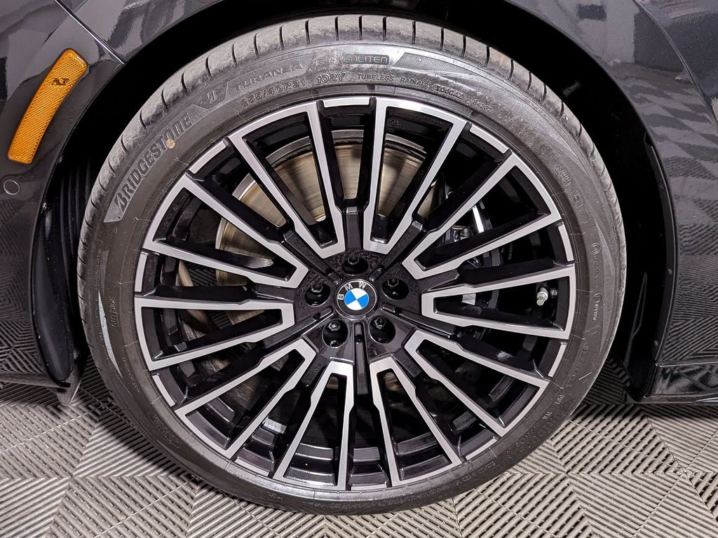 2026 BMW i7 60 - Photo 57