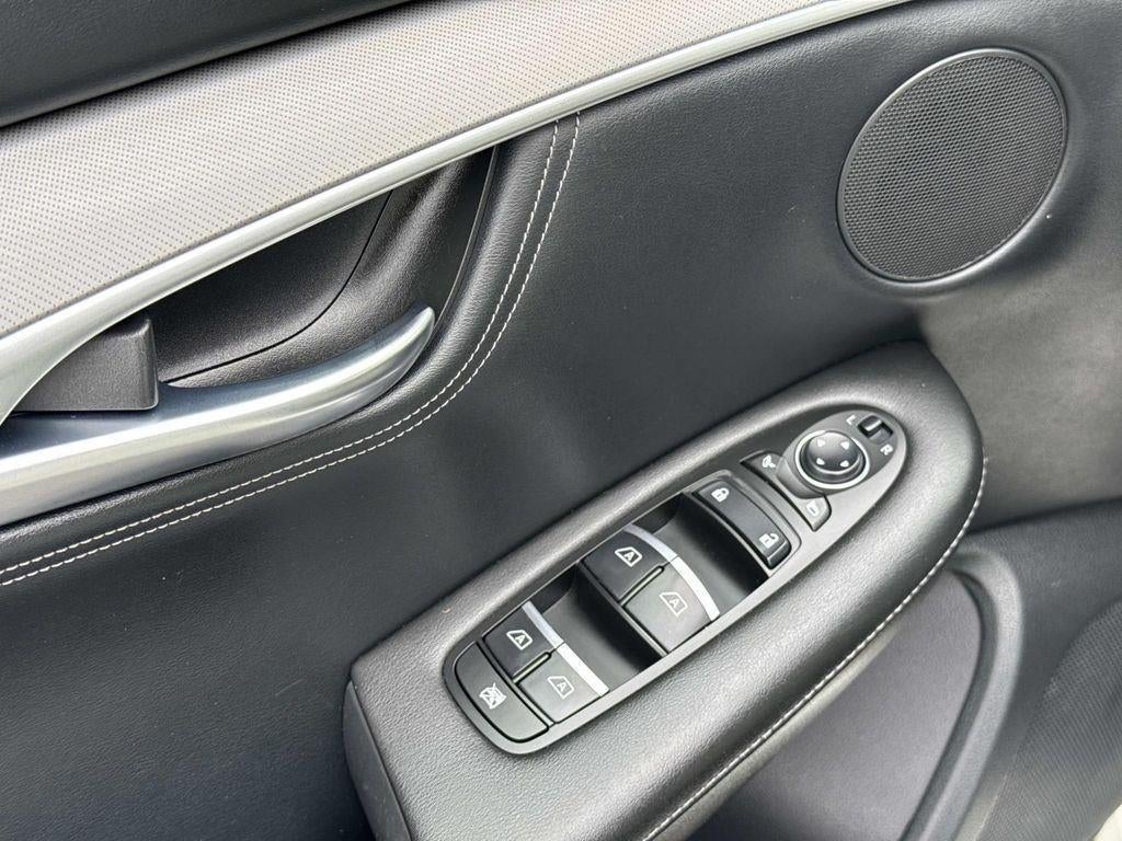 2023 INFINITI QX55 LUXE