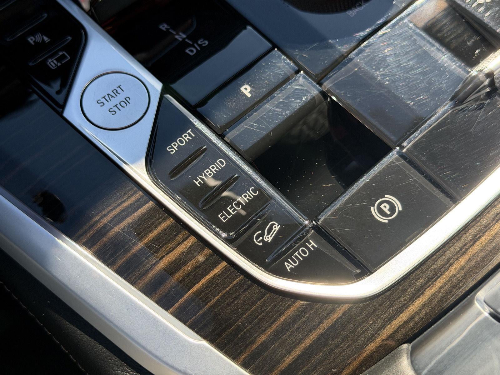 2025 BMW X5 xDrive50e