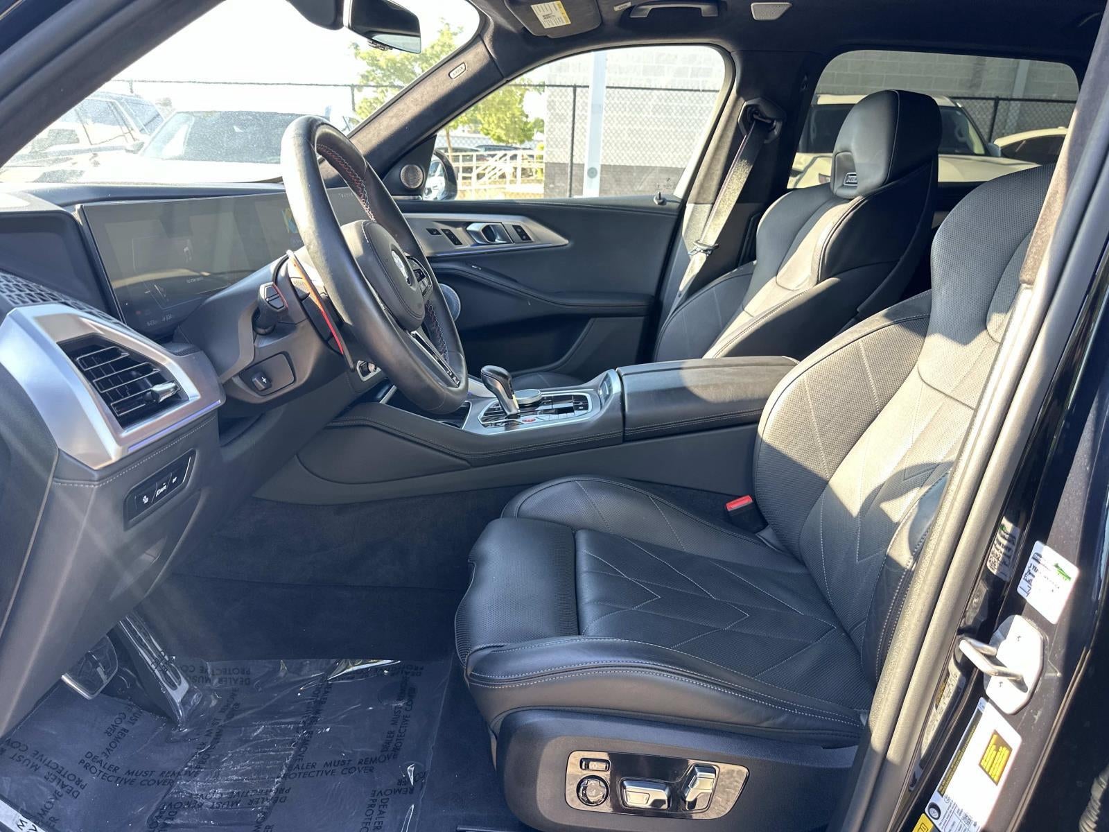 2025 BMW Xm Base