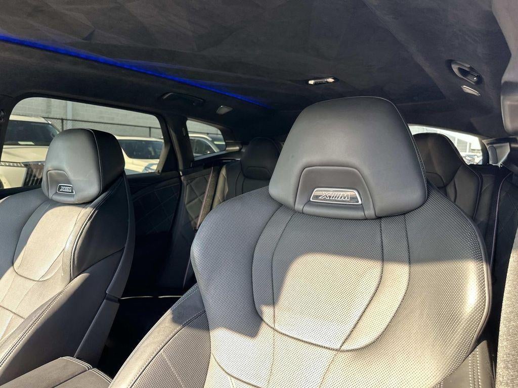 2025 BMW Xm Base