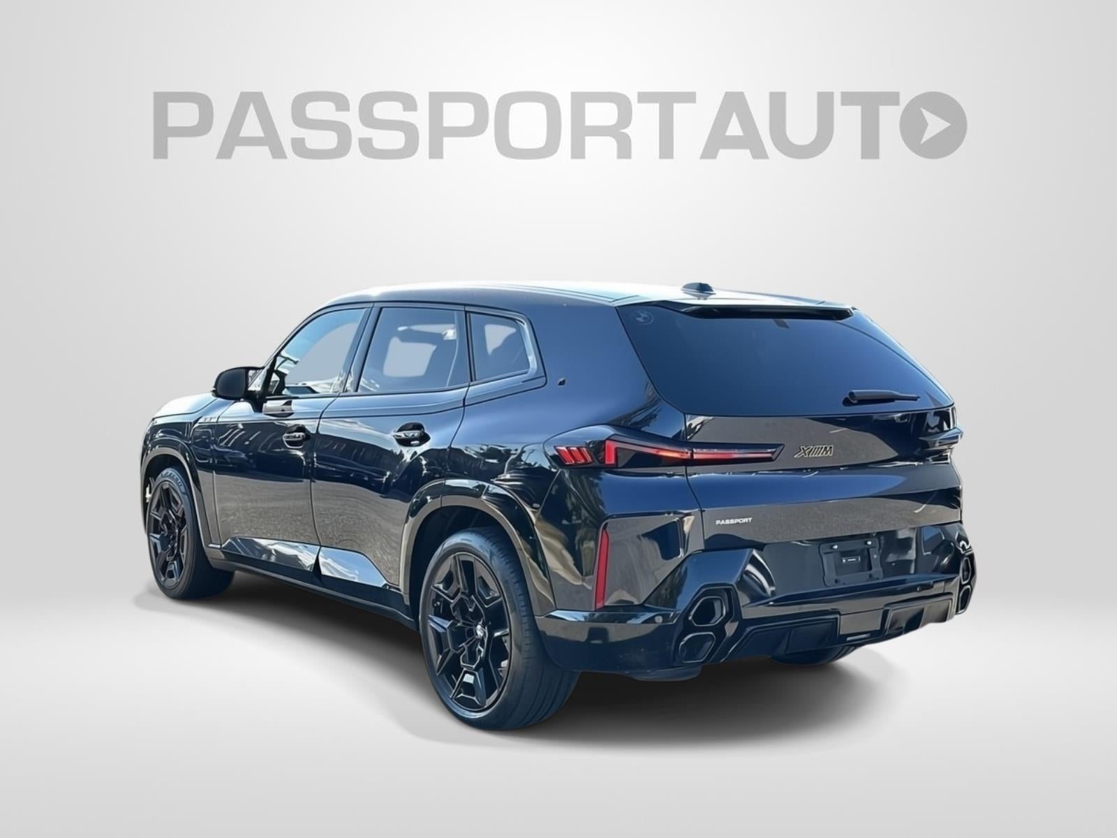 2025 BMW Xm Base