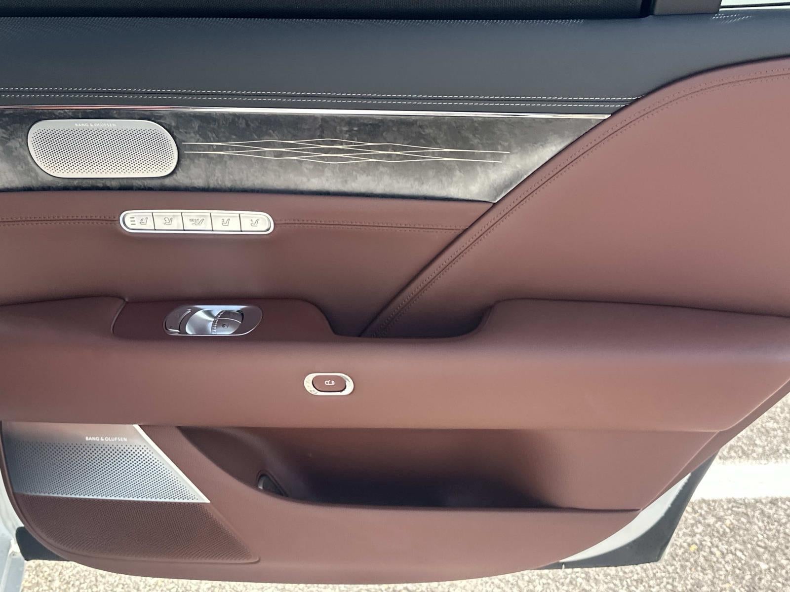 2026 Genesis G90 3.5T E-SC MHEV