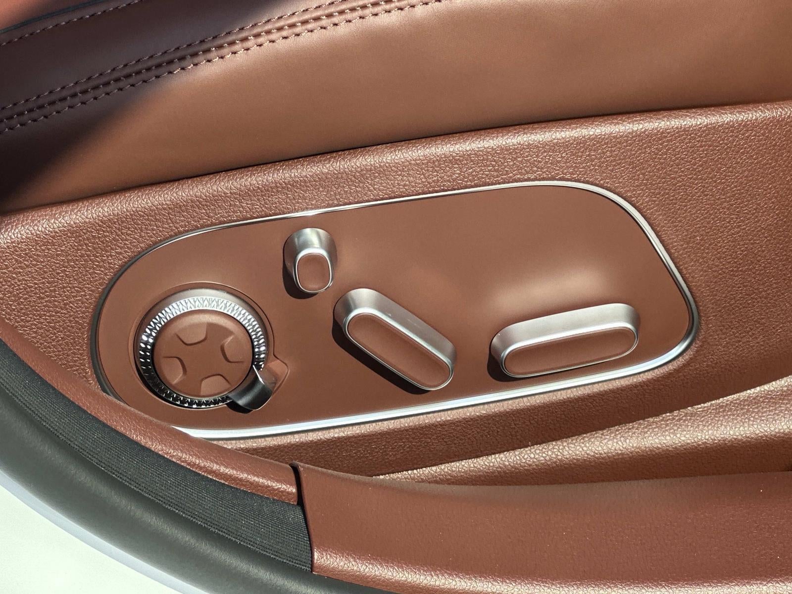 2026 Genesis G90 3.5T E-SC MHEV