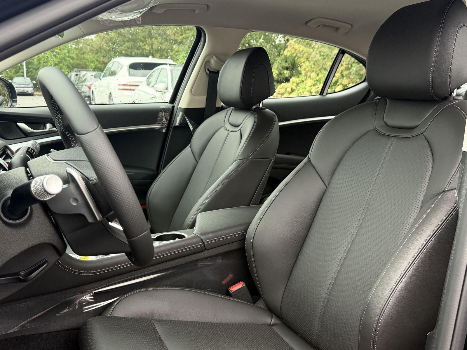 2027 Genesis G70 2.5T
