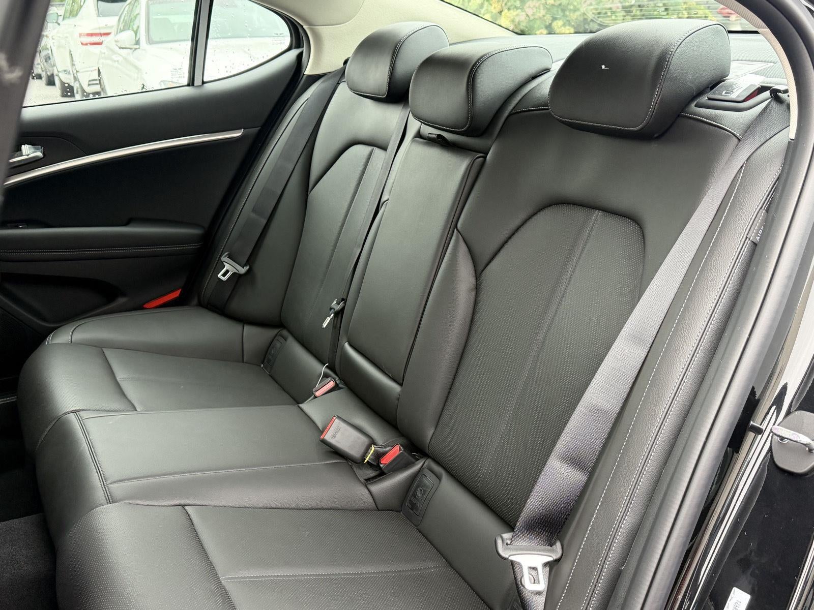 2027 Genesis G70 2.5T