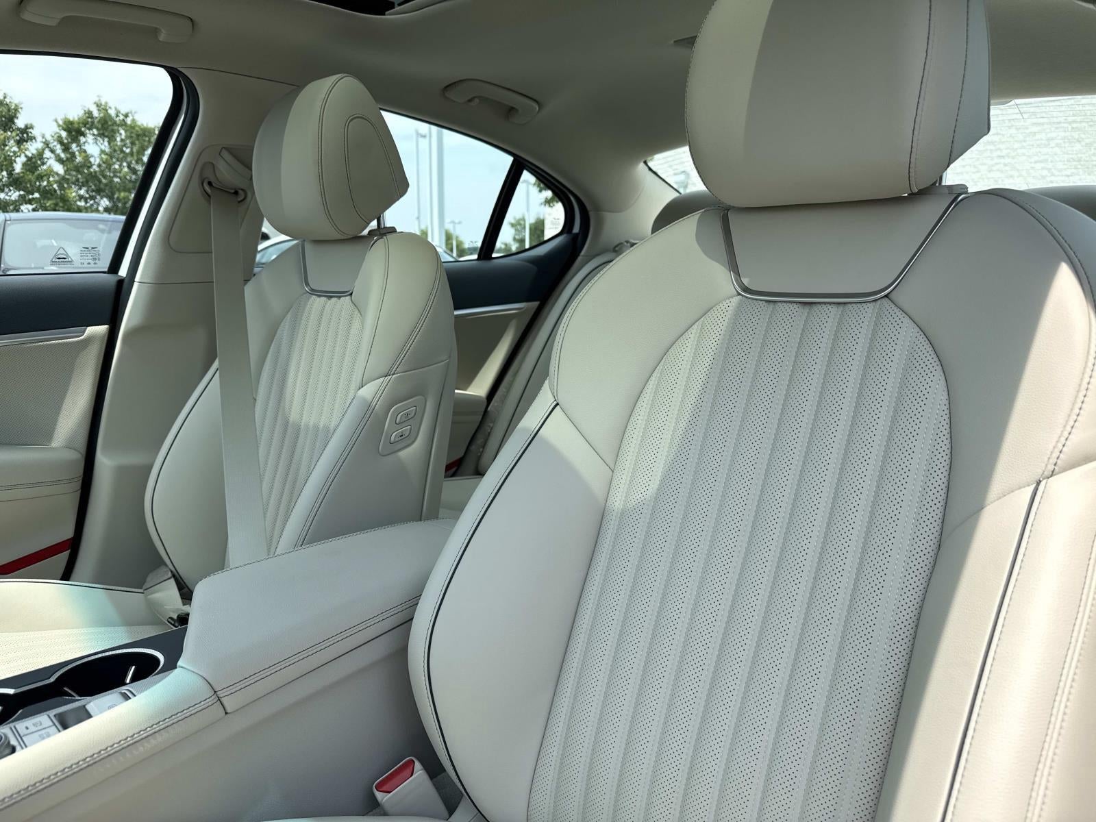 2026 Genesis G70 2.5T PRESTIGE