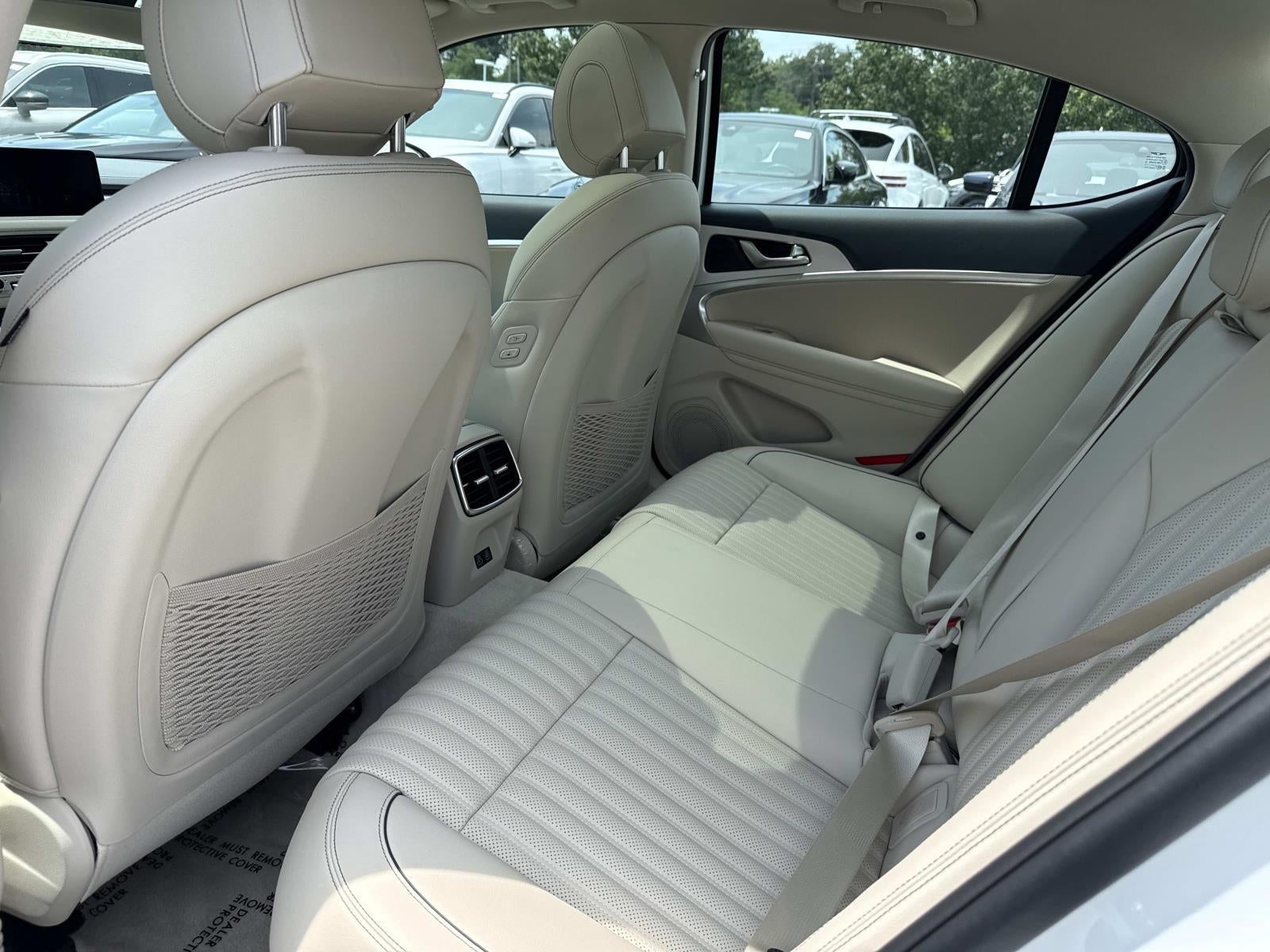 2026 Genesis G70 2.5T PRESTIGE