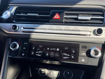 2024 Genesis G70 2.5T
