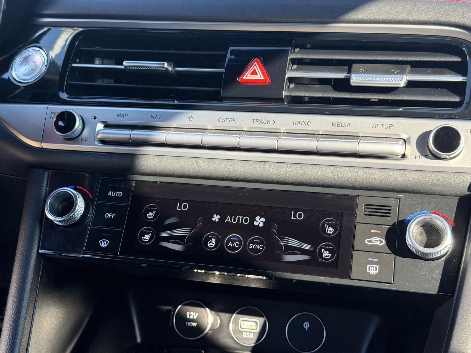 2024 Genesis G70 2.5T