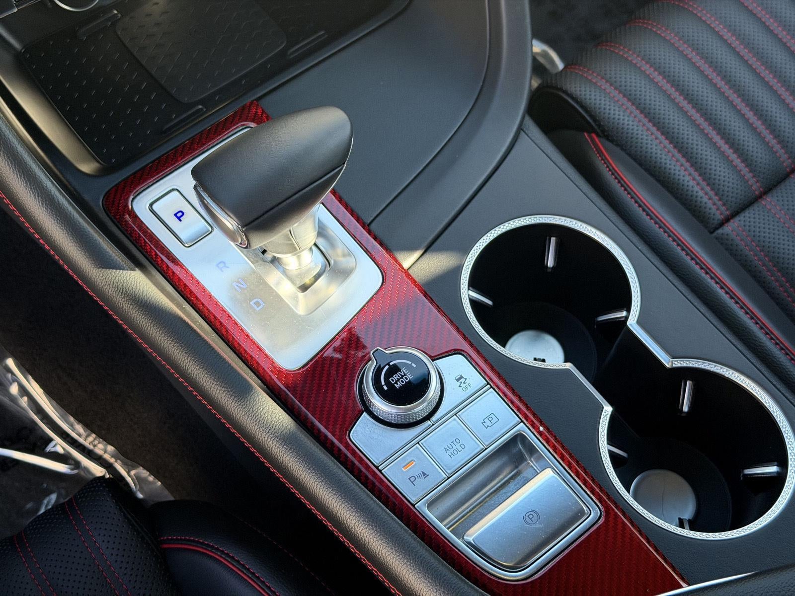 2024 Genesis G70 2.5T