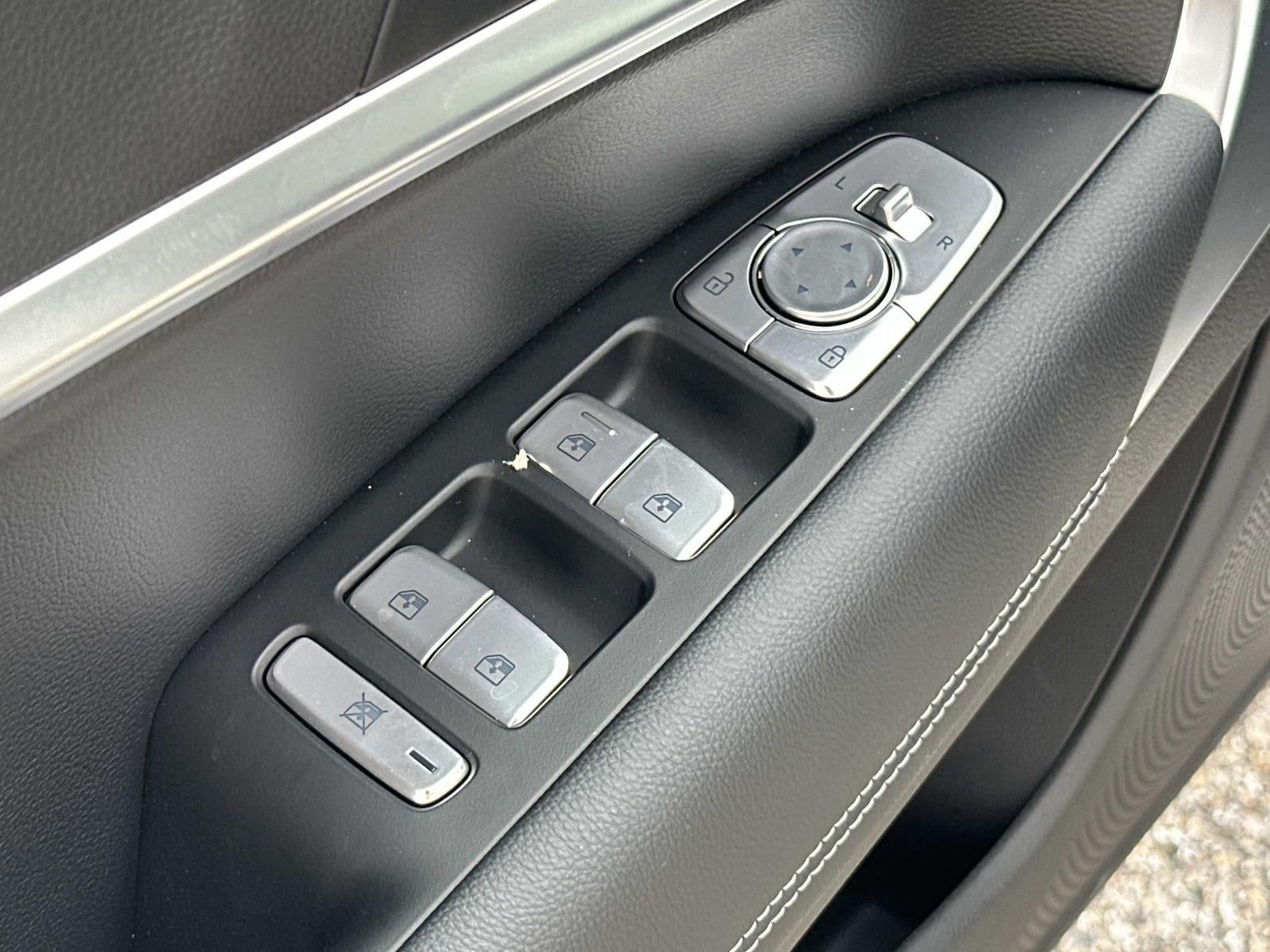 2026 Genesis G70 2.5T