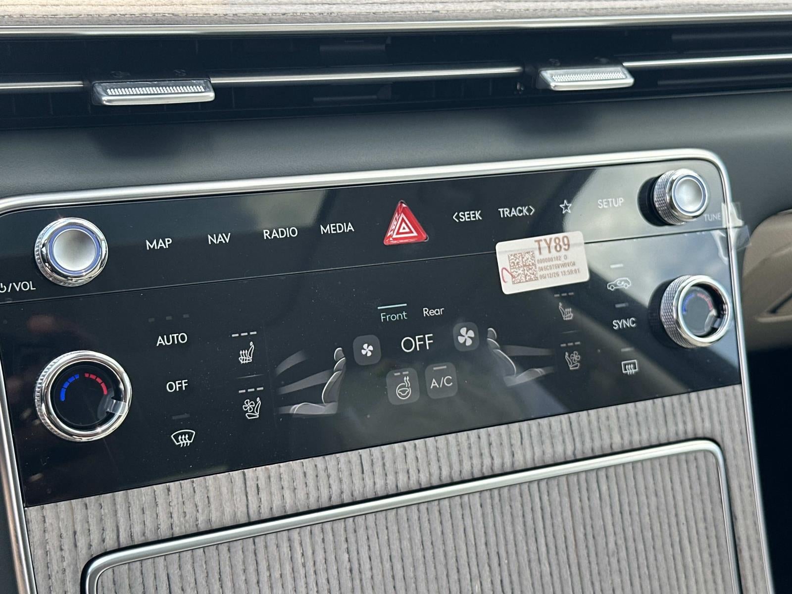 2027 Genesis GV80 2.5T ADVANCED