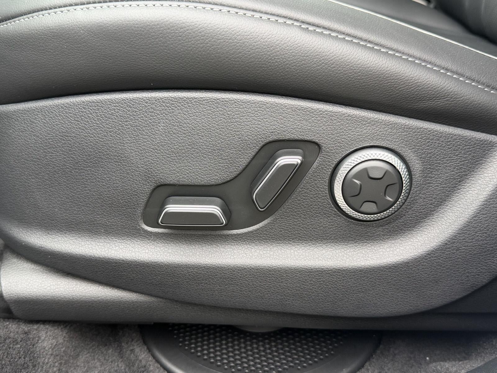 2027 Genesis GV80 2.5T Advanced