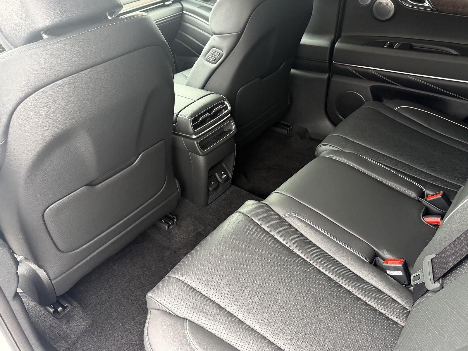 2027 Genesis GV80 2.5T Advanced