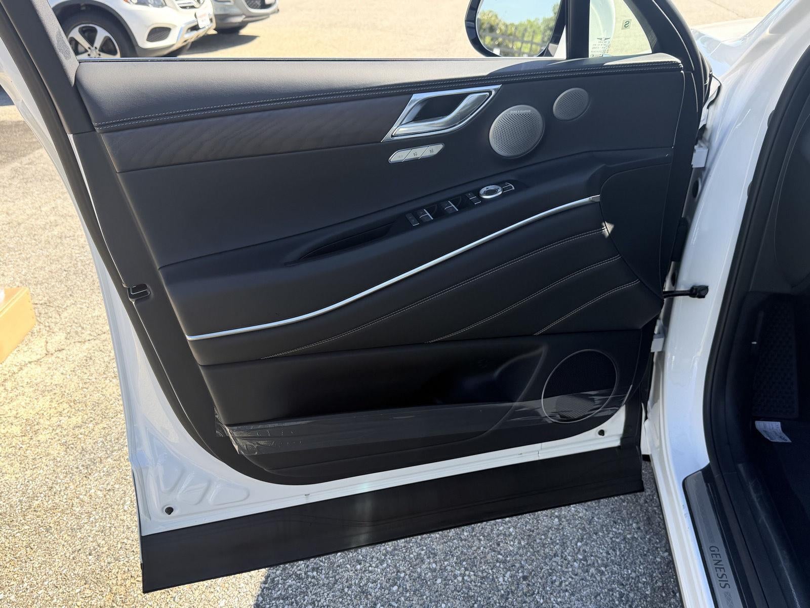2027 Genesis GV80 2.5T Advanced