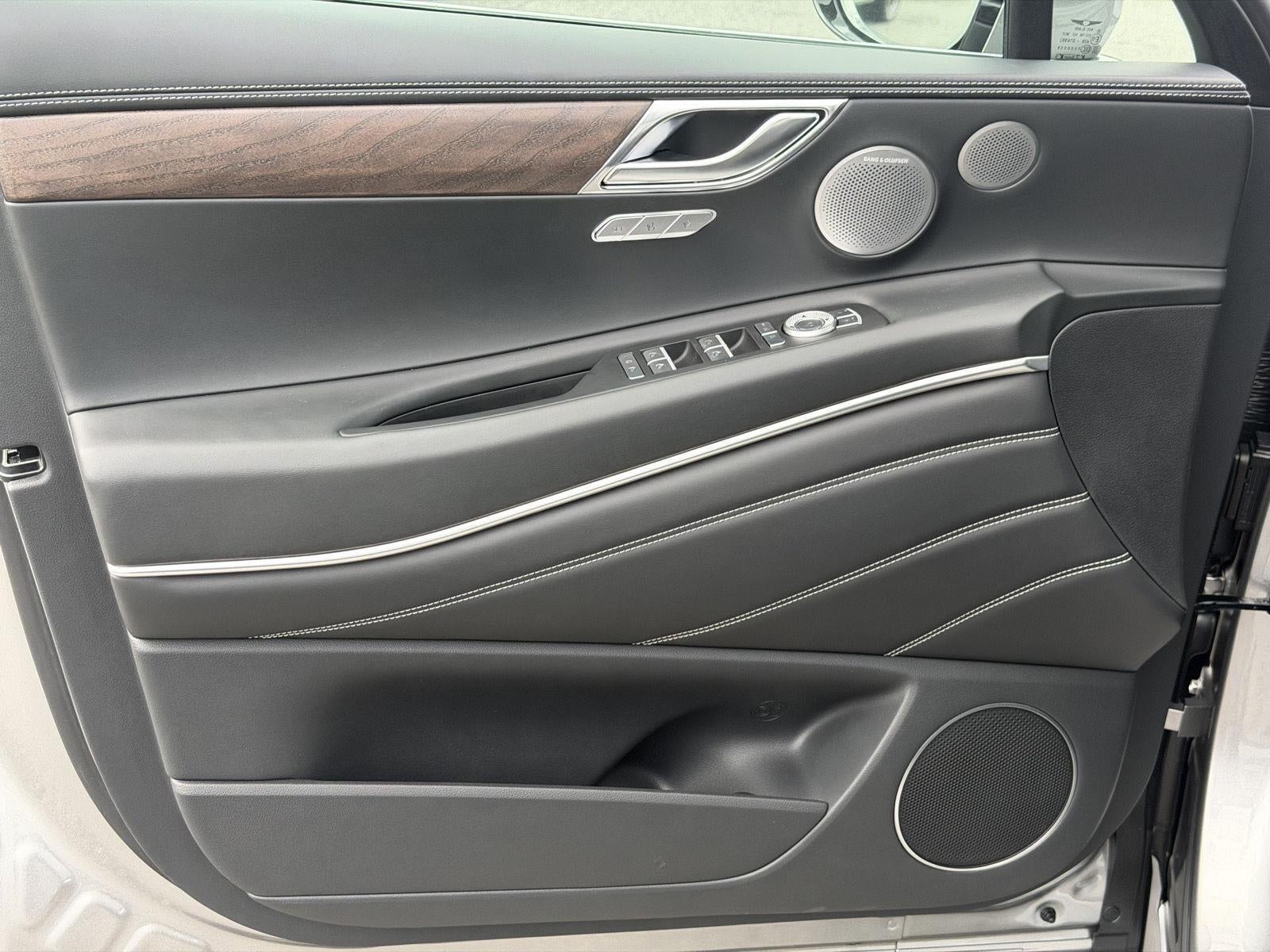2027 Genesis GV80 2.5T Prestige