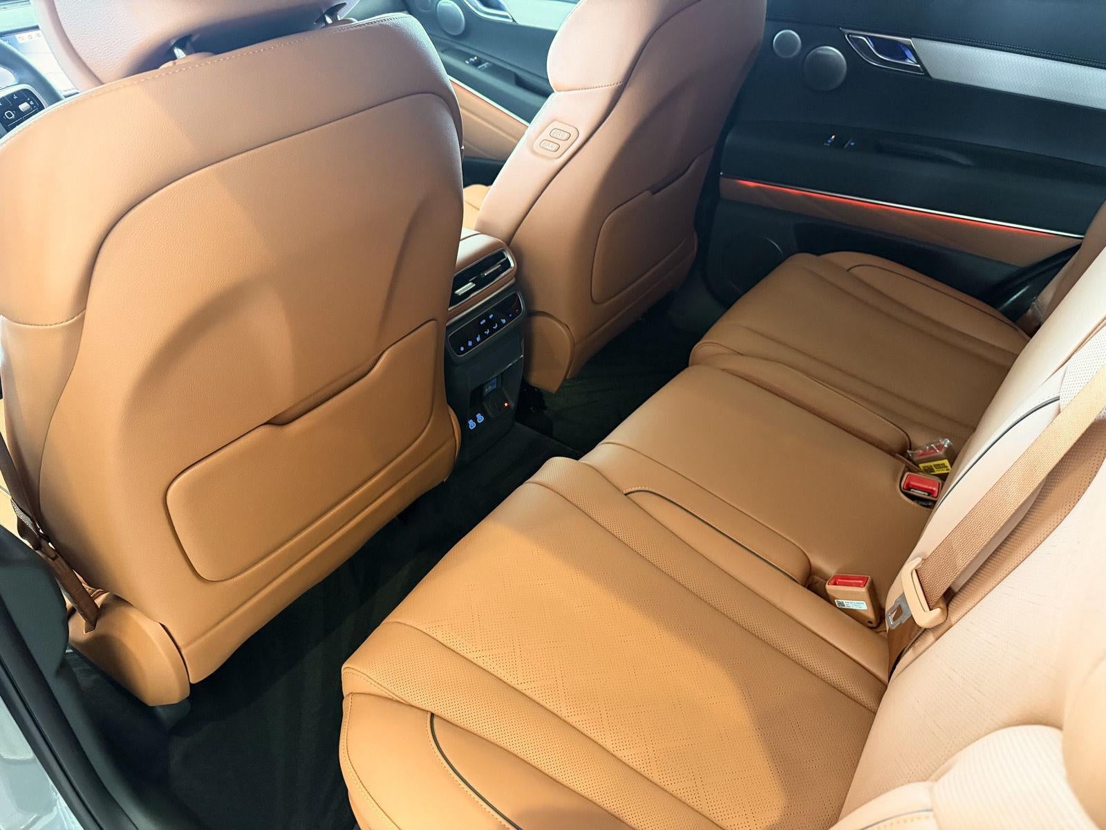 2027 Genesis GV80 2.5T Prestige