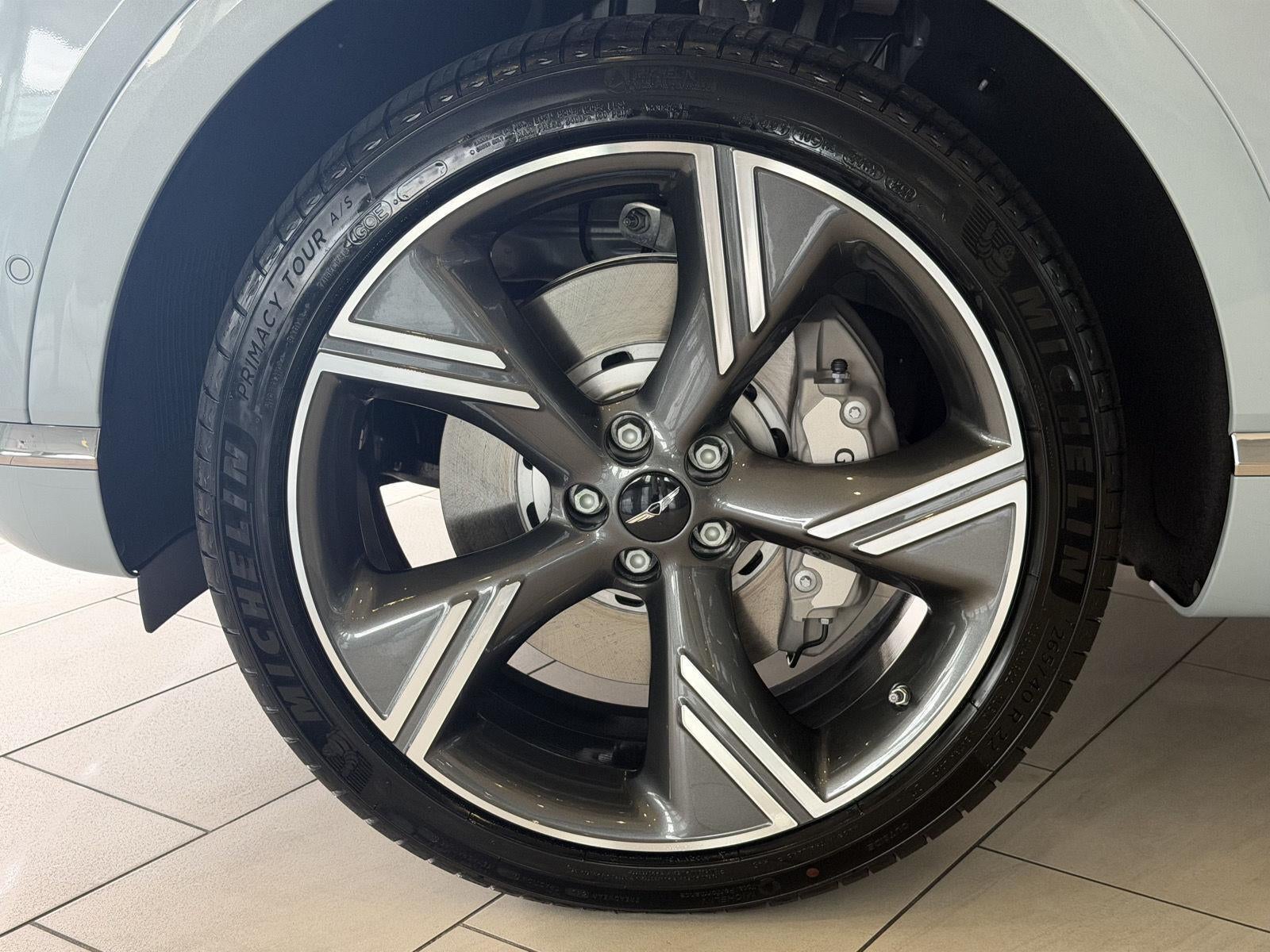 2027 Genesis GV80 2.5T Prestige