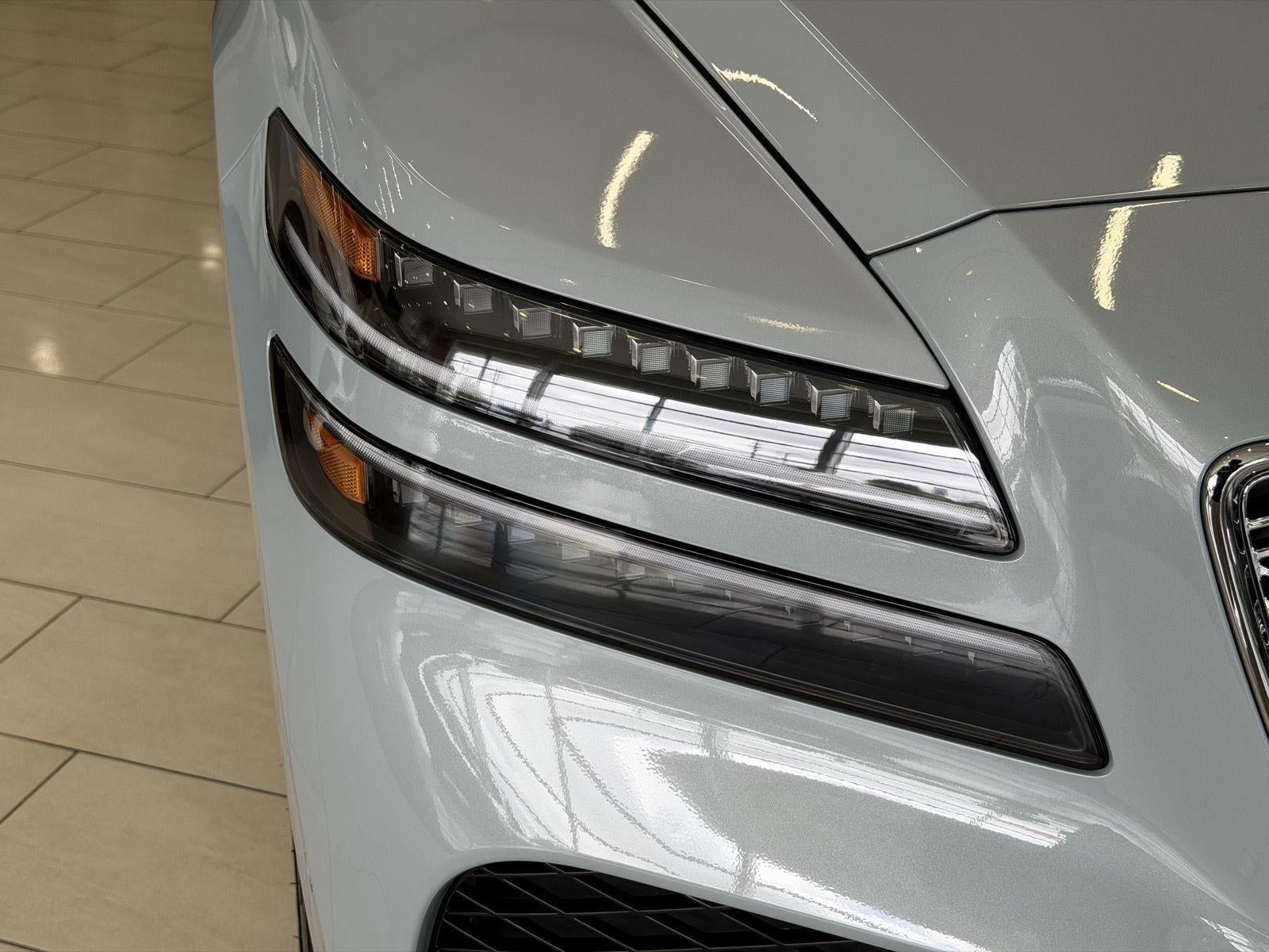 2027 Genesis GV80 2.5T Prestige