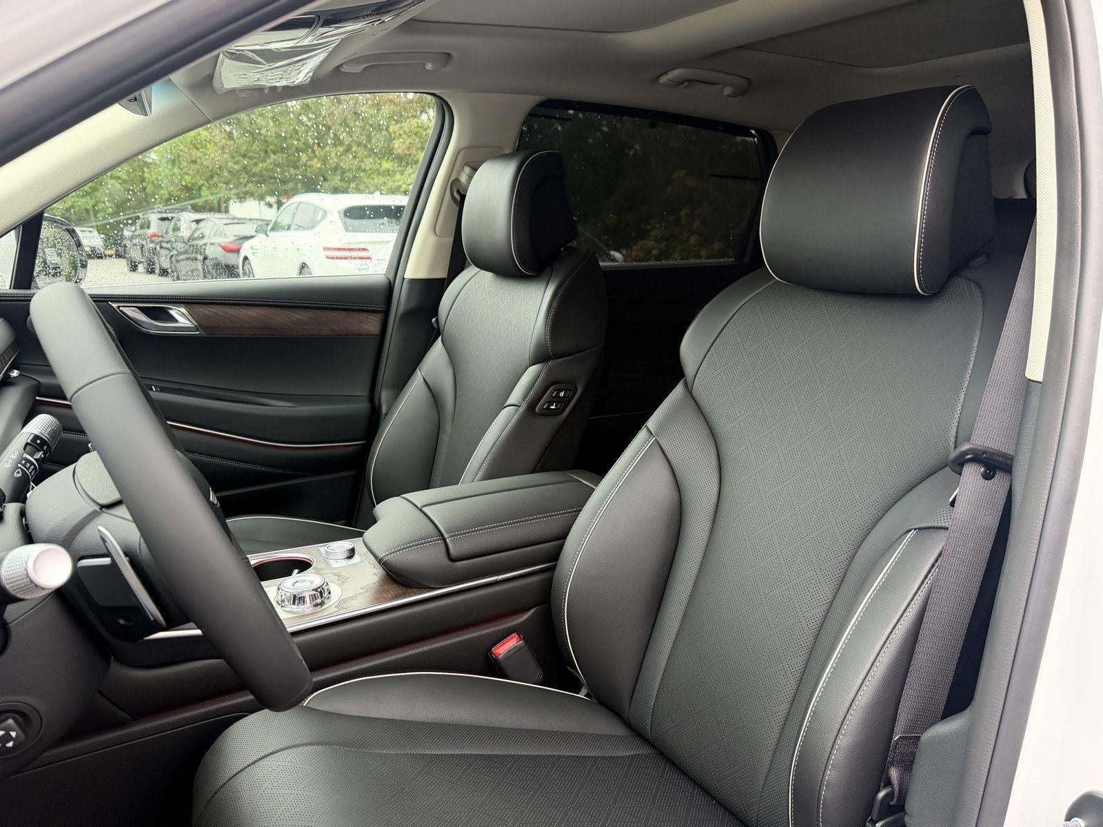 2027 Genesis GV80 2.5T Prestige