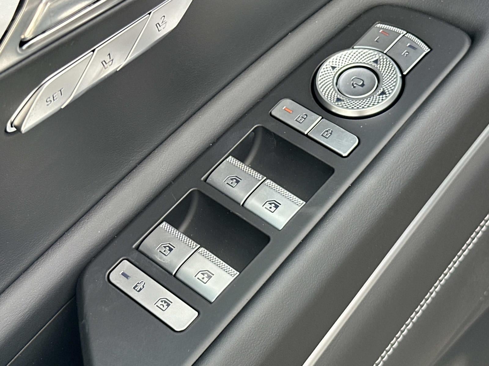 2027 Genesis GV80 2.5T