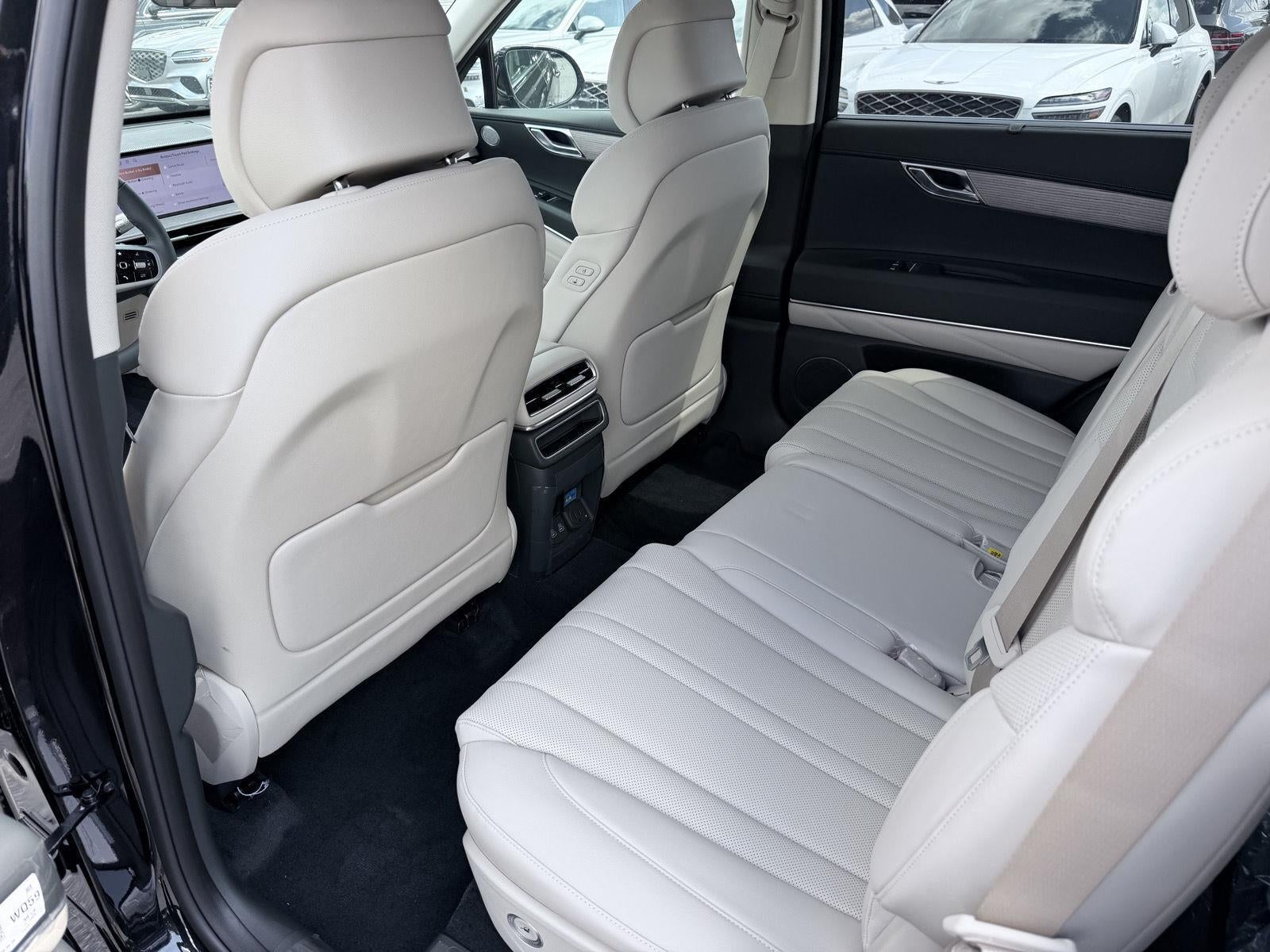 2027 Genesis GV80 2.5T Select