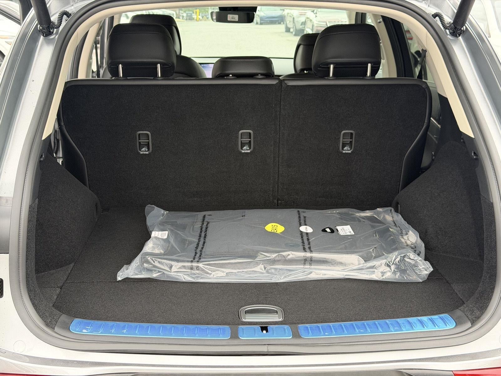 2027 Genesis GV70 2.5T