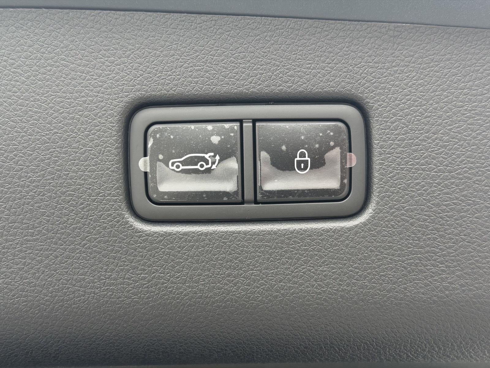 2027 Genesis GV70 2.5T