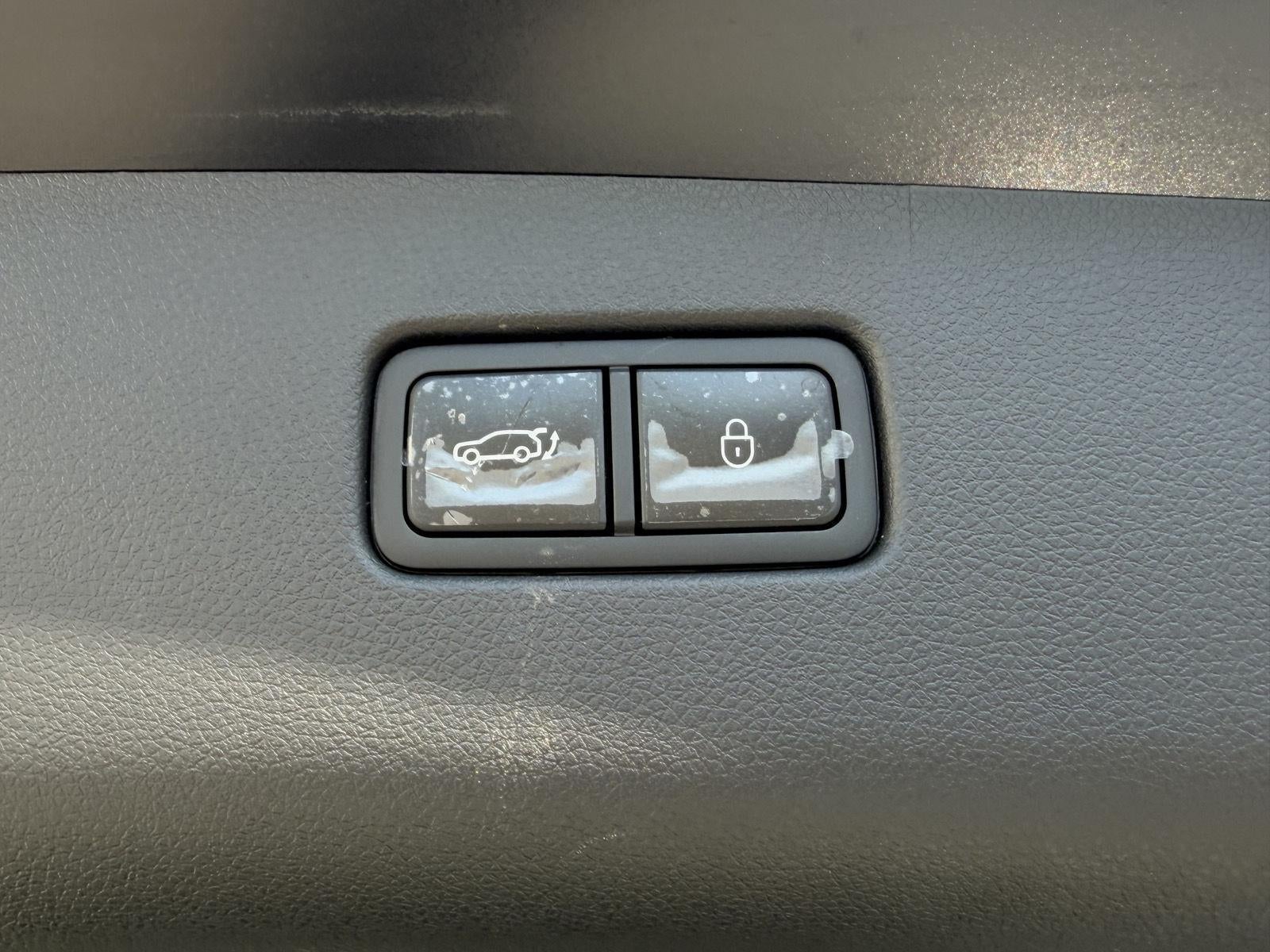 2027 Genesis GV70 2.5T