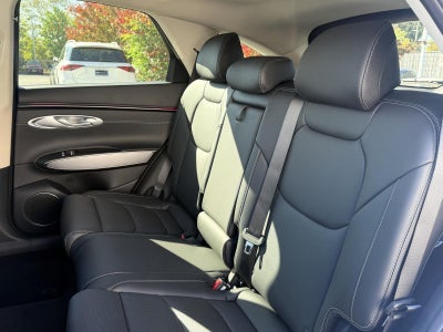 2027 Genesis GV70 2.5T Select