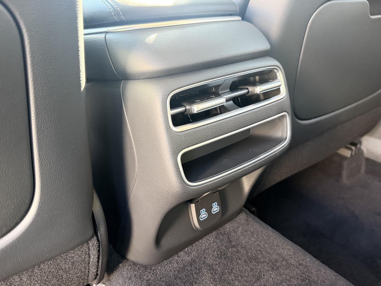 2027 Genesis GV70 2.5T Select