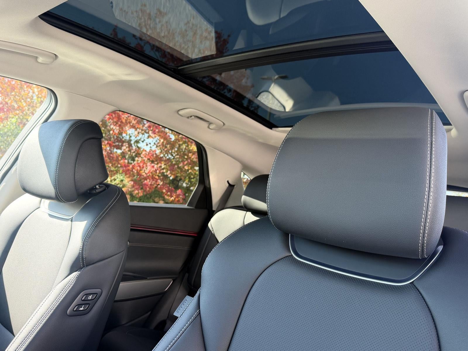 2027 Genesis GV70 2.5T Select