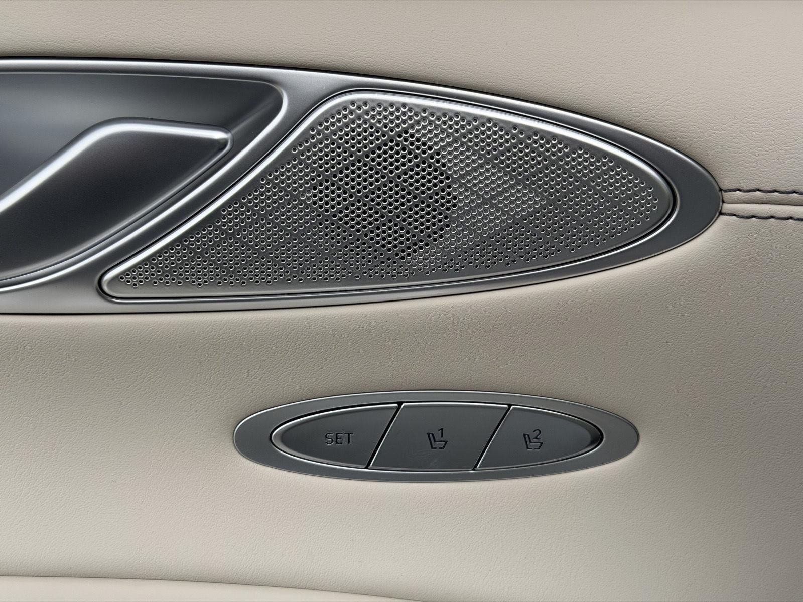 2027 Genesis GV70 2.5T Select