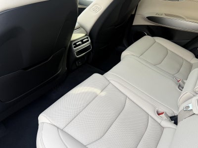 2027 Genesis GV70 2.5T Select
