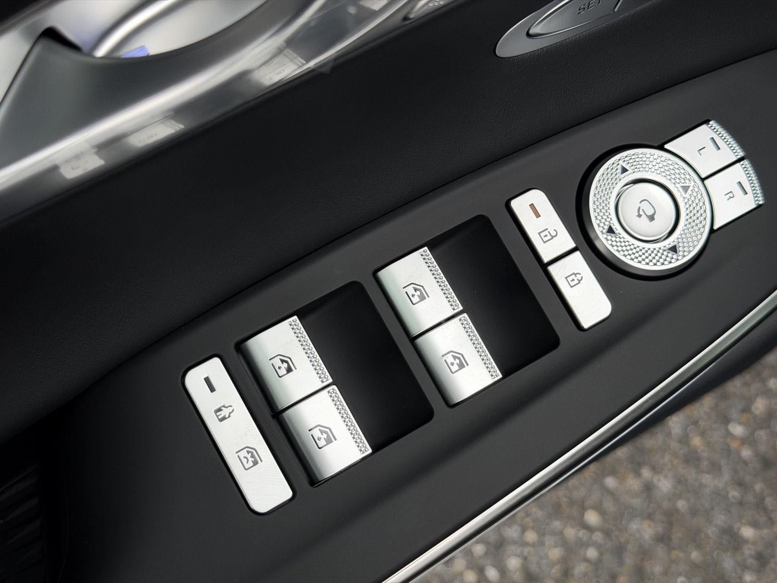 2027 Genesis GV70 2.5T Select