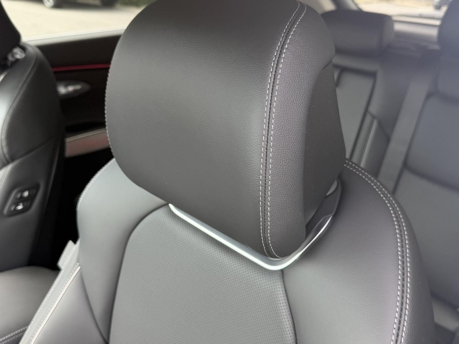 2027 Genesis GV70 2.5T ADVANCED