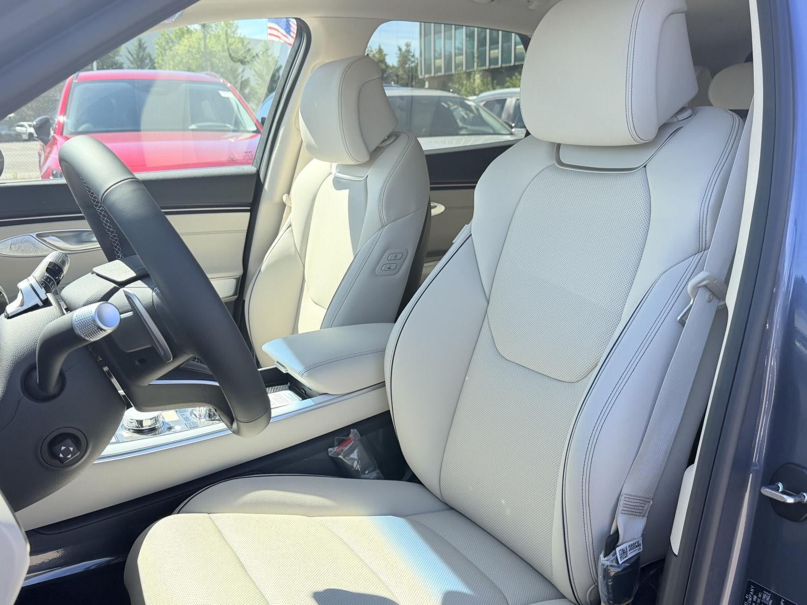2027 Genesis GV70 2.5T Advanced