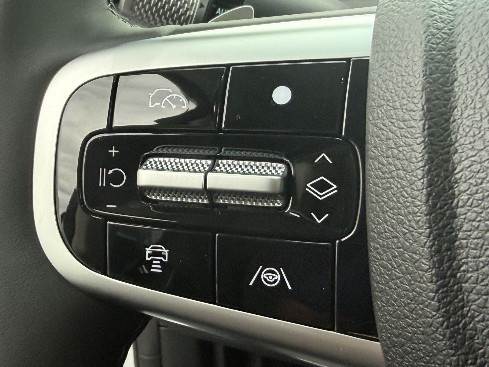 2027 Genesis GV70 2.5T Advanced