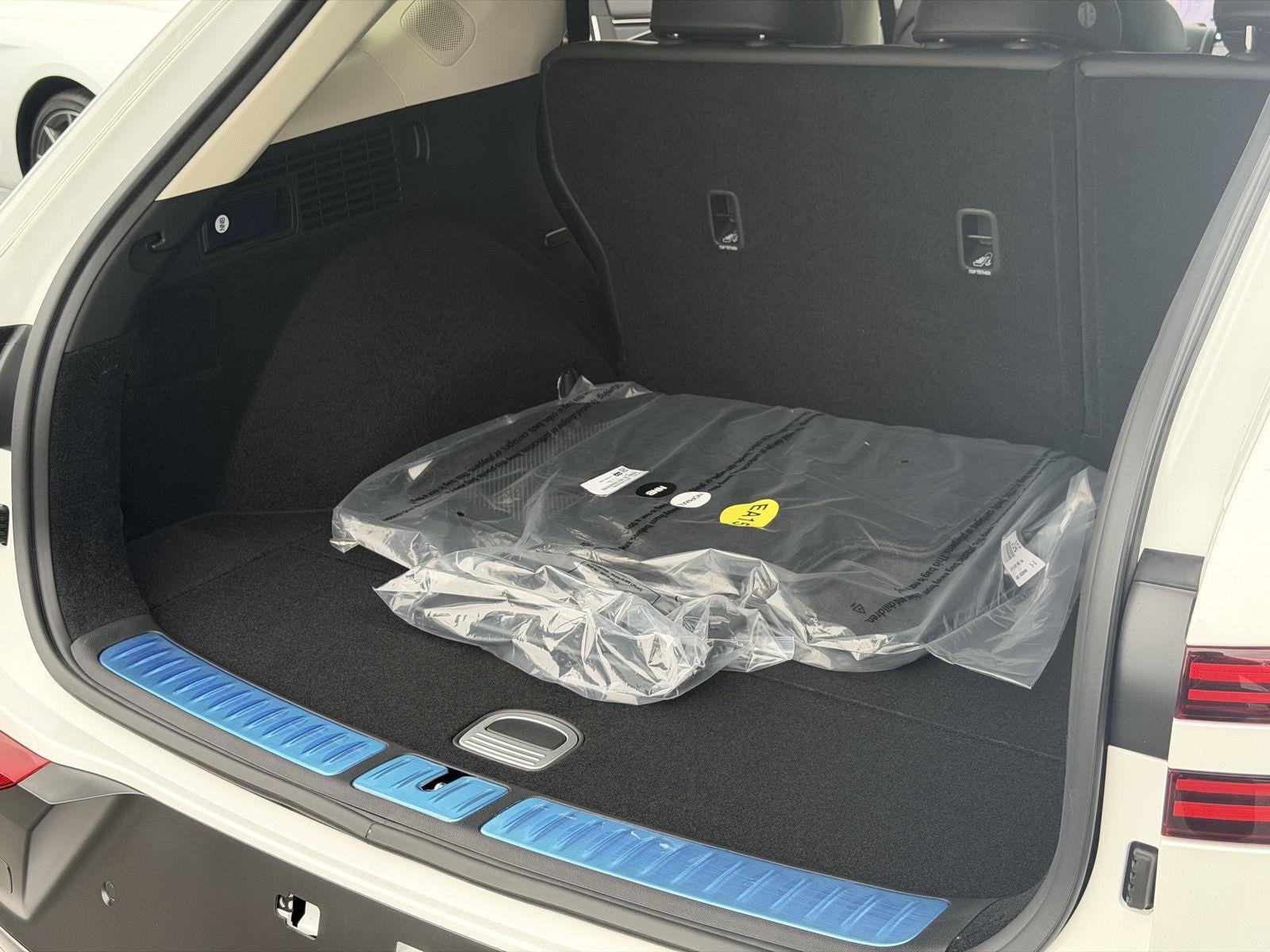 2027 Genesis GV70 2.5T Advanced